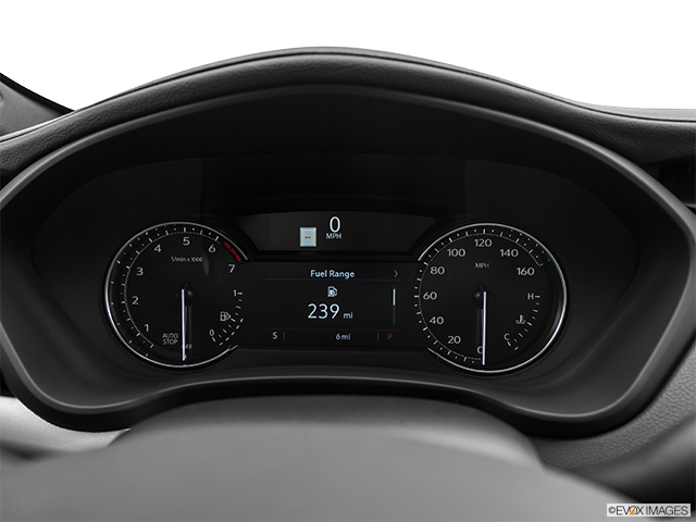 2022 Cadillac XT4 | Speedometer/tachometer