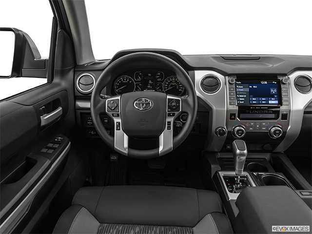 2022 Toyota Tundra | Steering wheel/Center Console