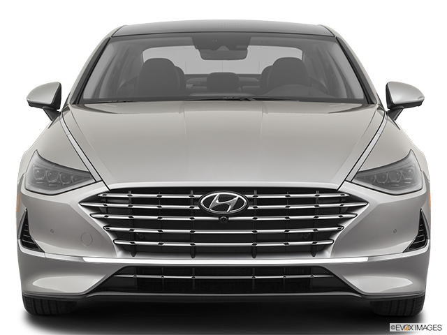 2022 Hyundai Sonata Hybrid | Low/wide front