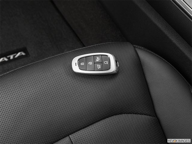 2022 Hyundai Sonata Hybrid | Key fob on driver’s seat