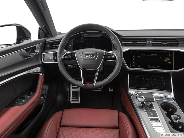 2022 Audi RS7 | Steering wheel/Center Console