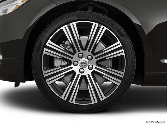2023 Volvo S90 | Front Drivers side wheel at profile