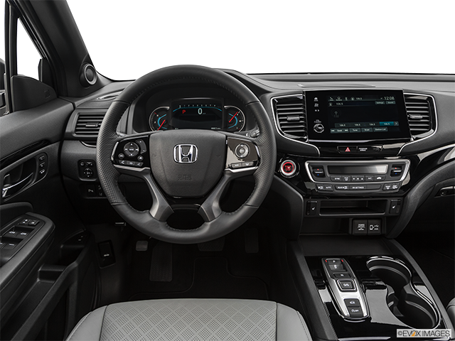 2022 Honda Passport | Steering wheel/Center Console