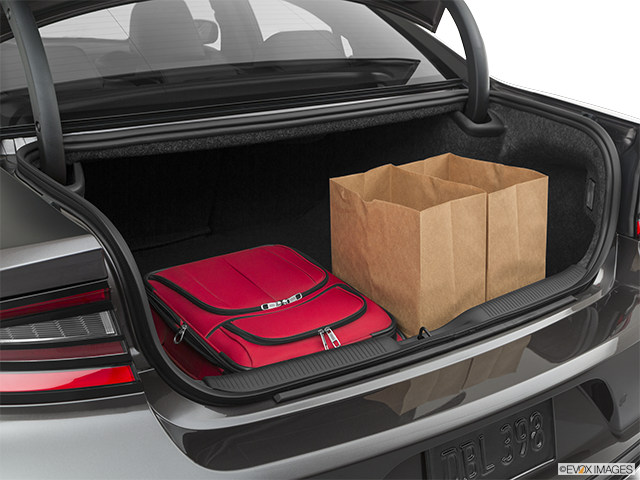 2023 Dodge Charger | Trunk props