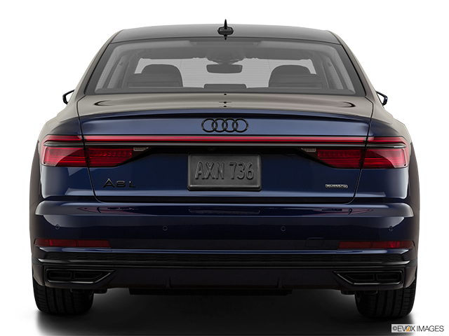 2022 Audi A8 | Low/wide rear