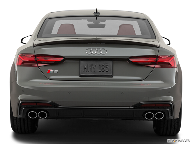 2024 Audi RS5 | Low/wide rear