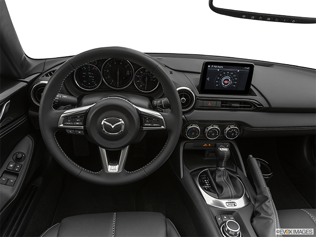 2022 Mazda MX-5 | Steering wheel/Center Console
