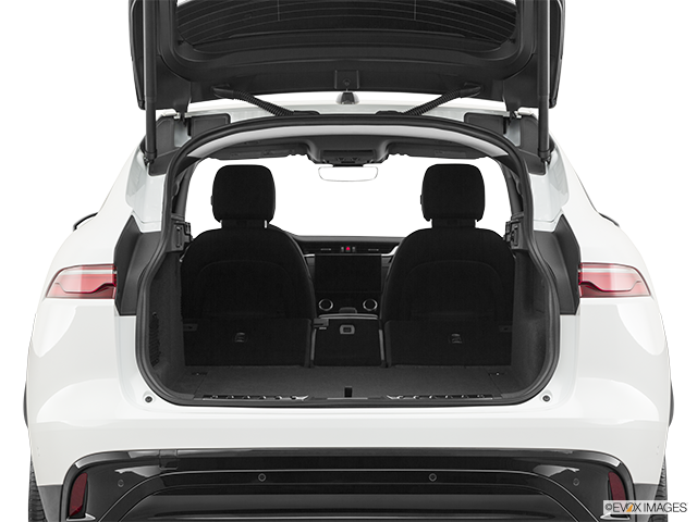 2021 Jaguar F-Pace | Hatchback & SUV rear angle