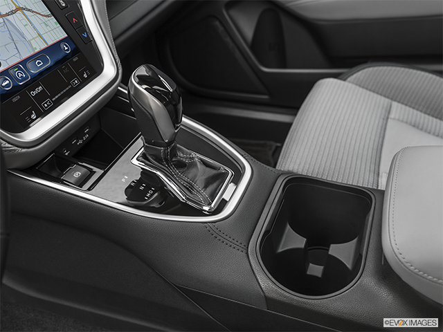 2023 Subaru Outback | Gear shifter/center console