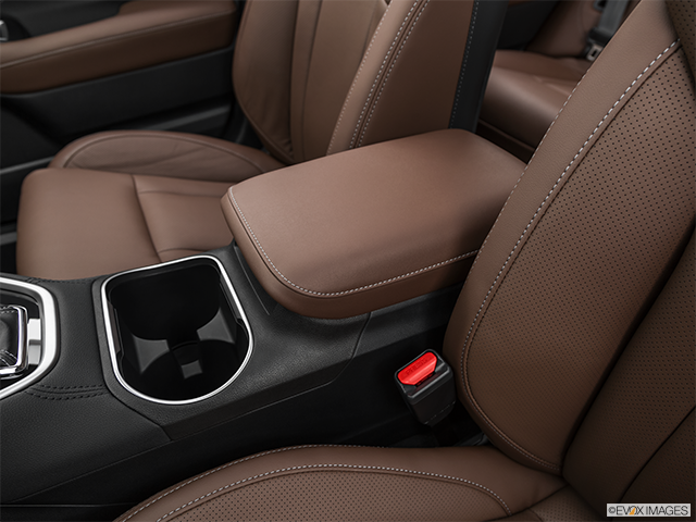 2023 Subaru Outback | Front center console with closed lid, from driver’s side looking down