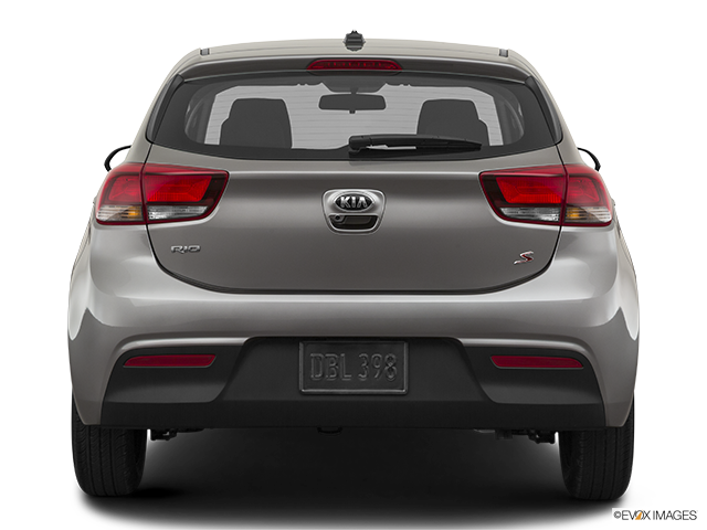 2023 Kia Rio 5-portes | Low/wide rear