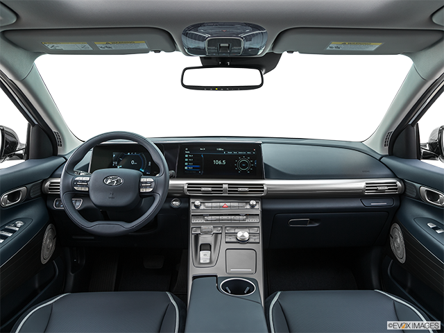 2023 Hyundai Nexo | Centered wide dash shot