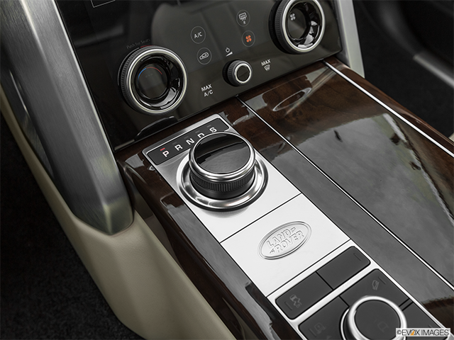 2022 Land Rover Range Rover: Reviews, Price, Specs, Photos and Trims ...