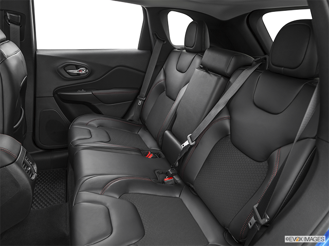 2023 Jeep Cherokee | Rear seats from Drivers Side