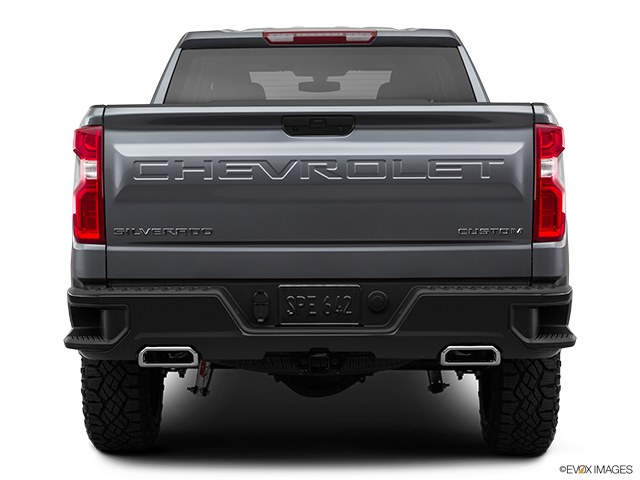 2022 Chevrolet Silverado 1500 | Low/wide rear