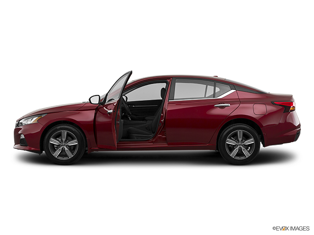 2022 Nissan Altima | Driver's side profile with drivers side door open
