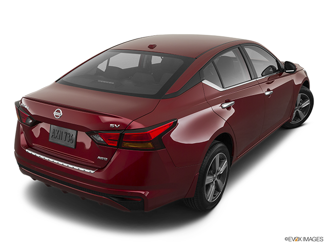 2022 Nissan Altima | Rear 3/4 angle view