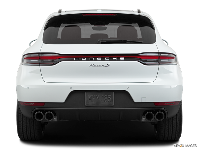 2024 Porsche Macan | Low/wide rear