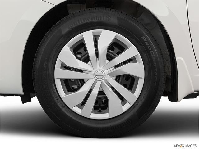 2022 Nissan Versa | Front Drivers side wheel at profile