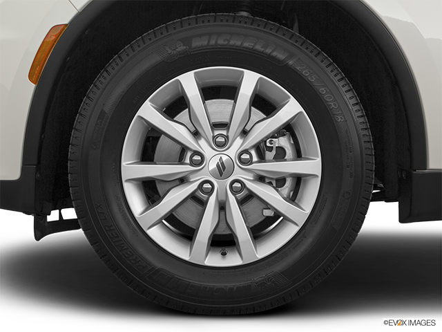2022 Dodge Durango | Front Drivers side wheel at profile