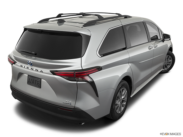 2022 Toyota Sienna | Rear 3/4 angle view