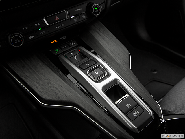 2021 Honda Clarity | Gear shifter/center console