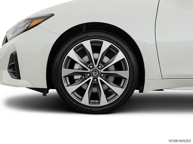 2023 Nissan Maxima | Front Drivers side wheel at profile