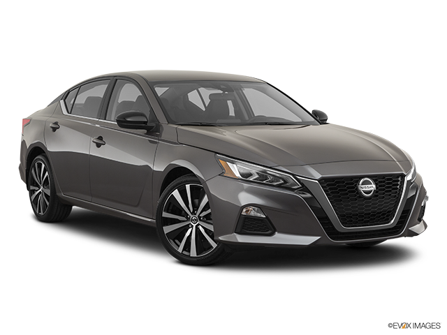 2022 Nissan Altima | Front passenger 3/4 w/ wheels turned