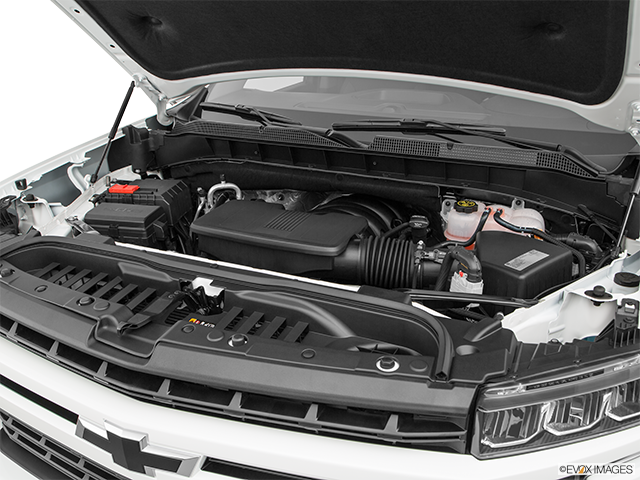 2023 Chevrolet Silverado 1500 | Engine