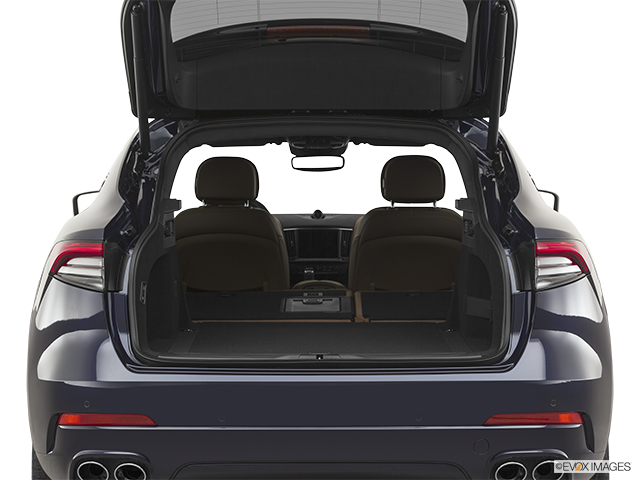2024 Maserati Levante | Hatchback & SUV rear angle