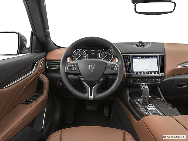 2023 Maserati Levante | Steering wheel/Center Console