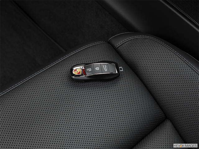 2024 Porsche Macan | Key fob on driver’s seat