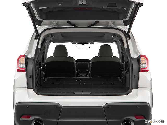 2024 Subaru Ascent | Hatchback & SUV rear angle