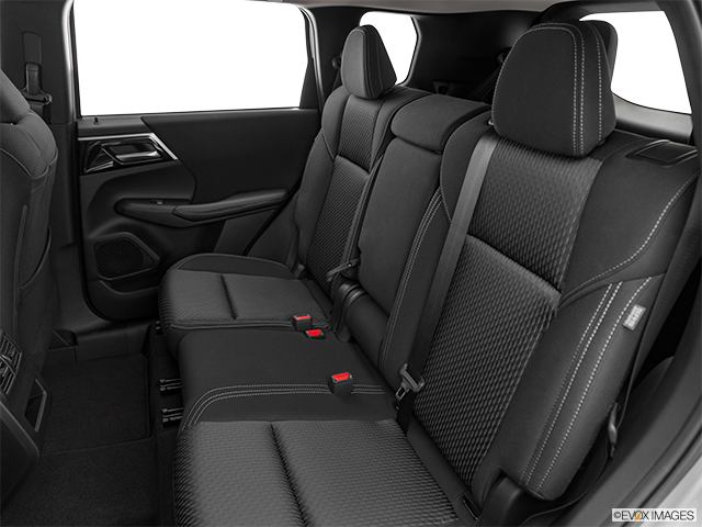 2023 Mitsubishi Outlander | Rear seats from Drivers Side