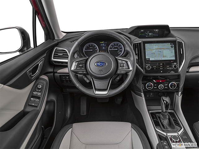 2023 Subaru Forester | Steering wheel/Center Console