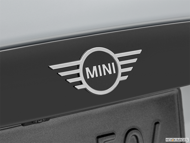 2024 MINI 5 Porte | Rear manufacturer badge/emblem