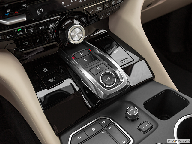 2022 Acura MDX | Gear shifter/center console