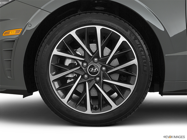 2022 Hyundai Sonata | Front Drivers side wheel at profile