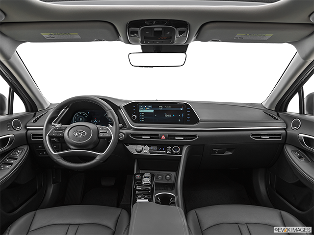 2022 Hyundai Sonata | Centered wide dash shot
