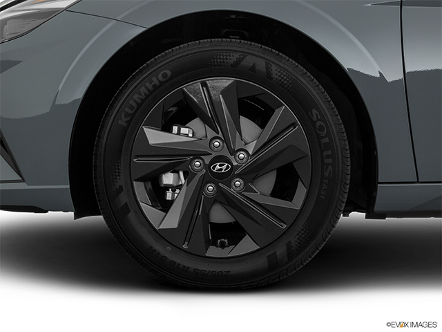 2022 Hyundai Elantra | Front Drivers side wheel at profile