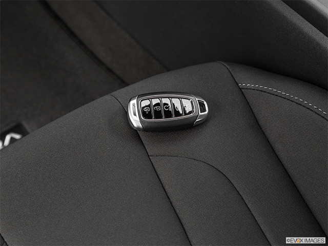 2022 Hyundai Elantra | Key fob on driver’s seat