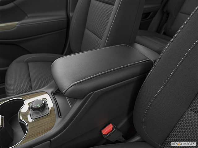 2022 GMC Acadia | Front center console with closed lid, from driver’s side looking down