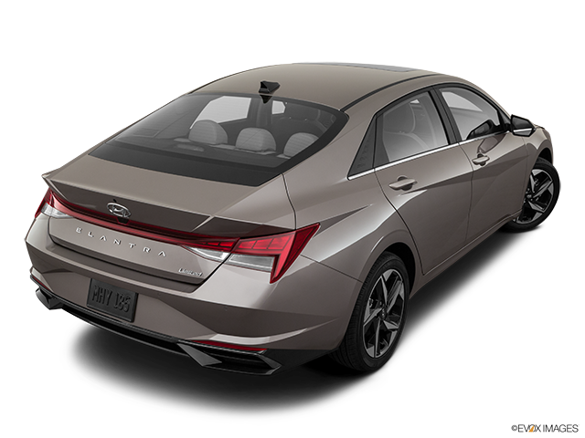 2022 Hyundai Elantra | Rear 3/4 angle view