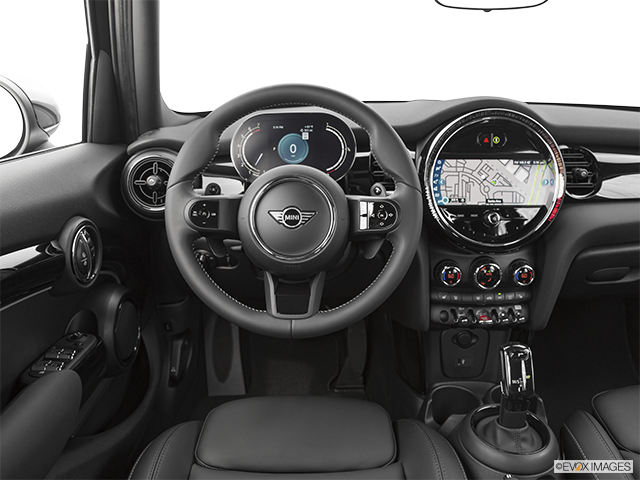 2023 MINI 5 Door | Steering wheel/Center Console