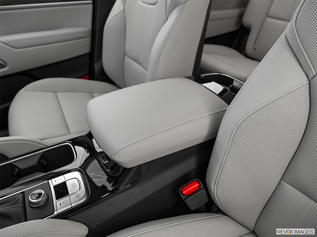 2022 Kia Telluride | Front center console with closed lid, from driver’s side looking down