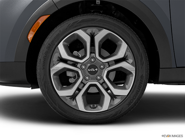 2022 Kia Soul | Front Drivers side wheel at profile