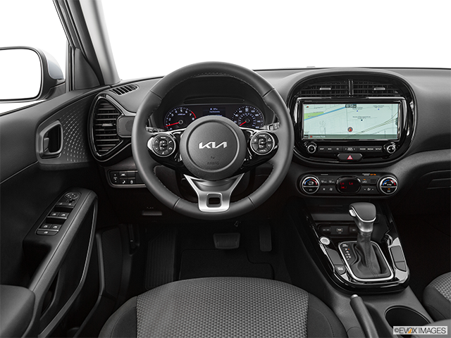2022 Kia Soul | Steering wheel/Center Console