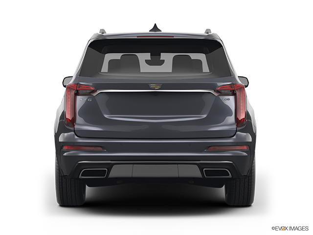 2022 Cadillac XT6 | Low/wide rear
