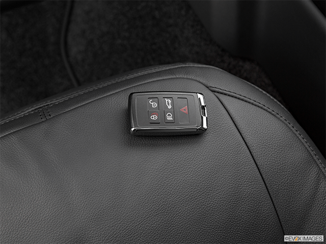 2022 Land Rover Range Rover | Key fob on driver’s seat