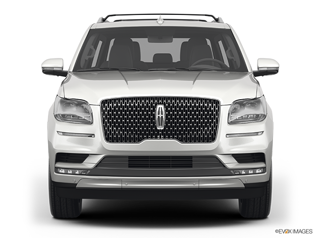 2024 Lincoln Navigator | Low/wide front